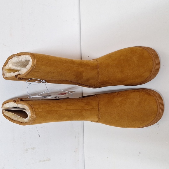 NEW! Cat & Jack Girls Natalia Shearling Style Boots, Cognac Brown - Picture 3 of 9